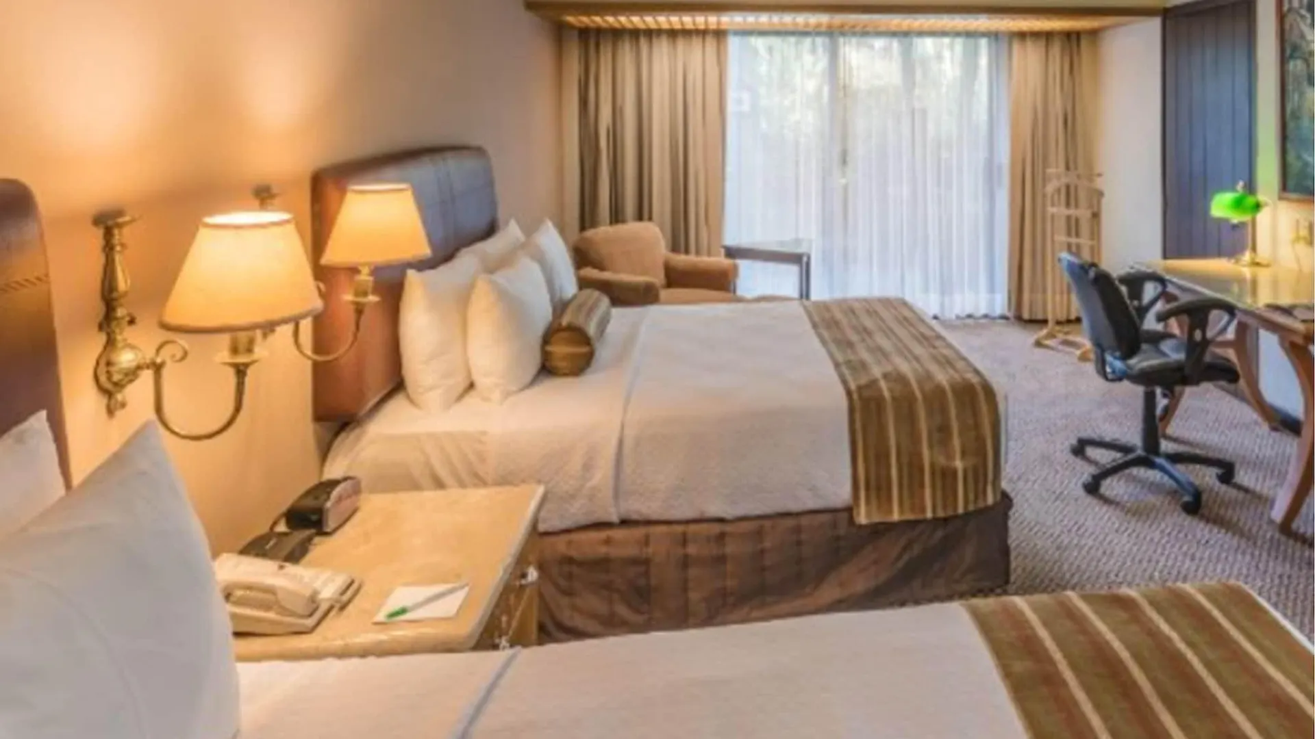 ***  Wyndham Garden Guadalajara Expo Plaza Del Sol Hotel Zapopan Mexico