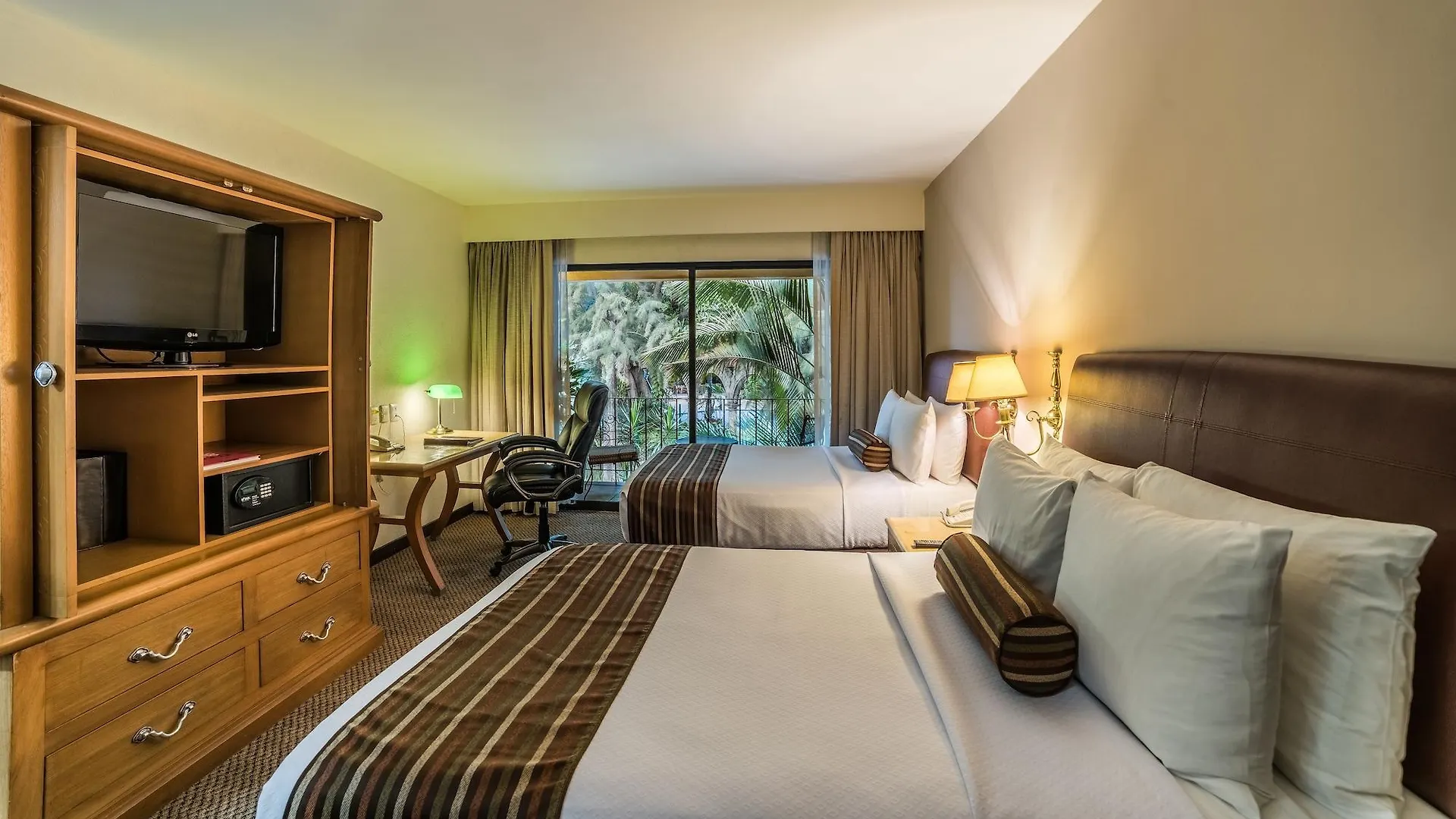 Wyndham Garden Guadalajara Expo Plaza Del Sol Hotel Zapopan Mexico