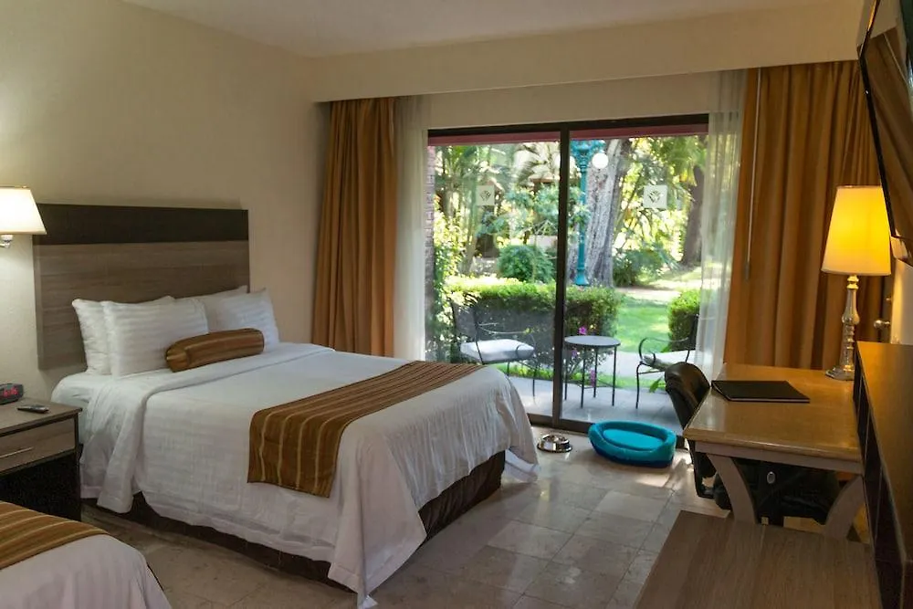 Wyndham Garden Guadalajara Expo Plaza Del Sol Hotel Zapopan